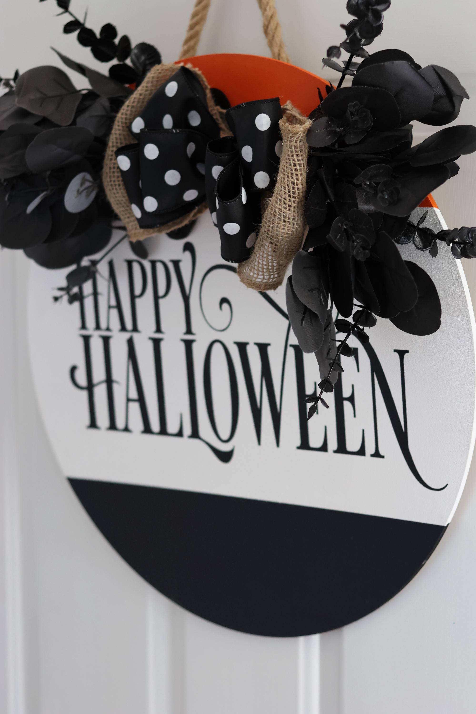 Happy Halloween Sign