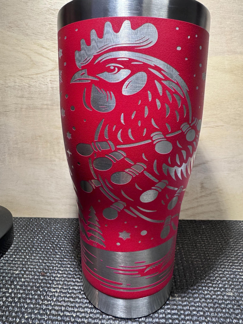 30 Ounce Hogg Rooster Christmas